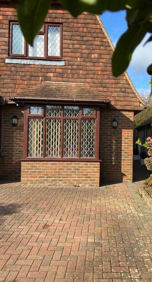 Beautiful Bexhill Cottage With Garden 3 Mins Walk To Beach Bexhill-on-Sea Exterior foto