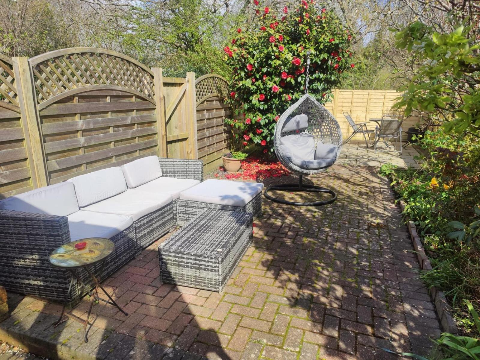 Beautiful Bexhill Cottage With Garden 3 Mins Walk To Beach Bexhill-on-Sea Exterior foto